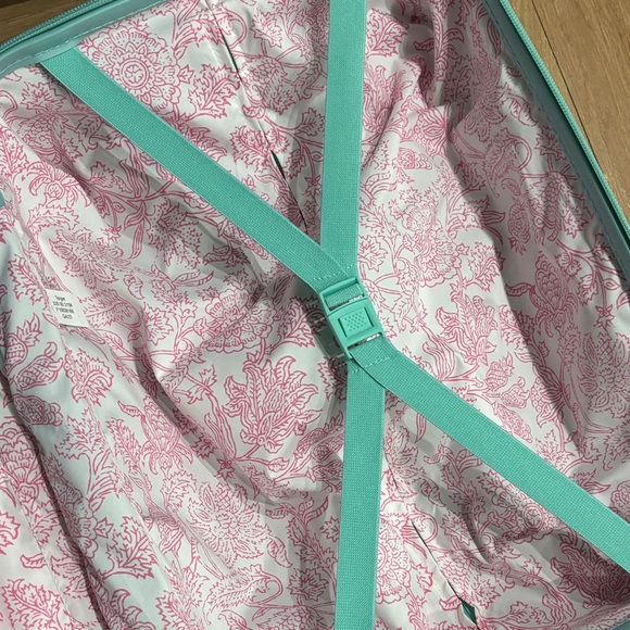 Roller Rabbit Colorful Heart Pattern Suitcase - Picture 8 of 10